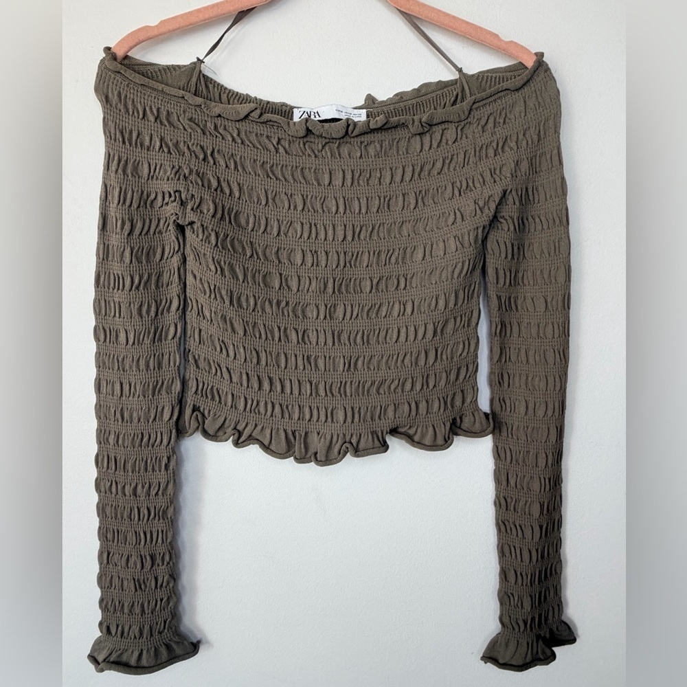 Zara Olive Green Smocked Crop Top – Long Sleeve – Size M